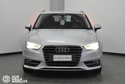 AUDI A3 SPB 1.6 TDI 105 CV CR Ambiente