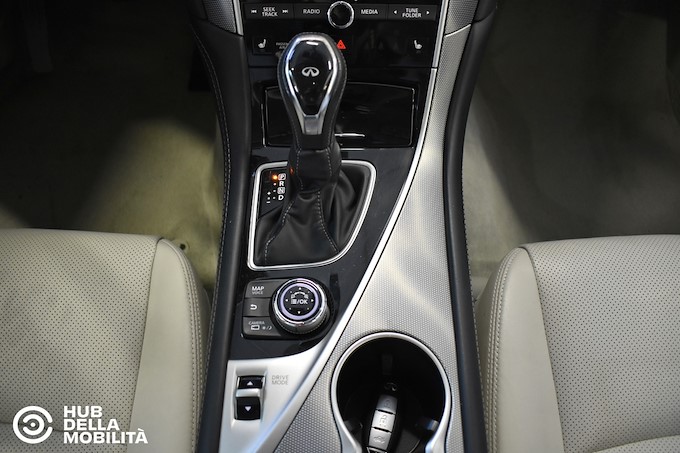 INFINITI 2.2 diesel AT Premium