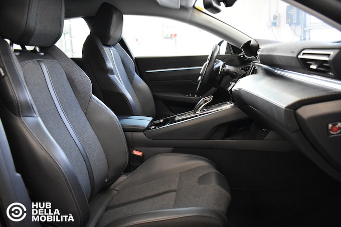 PEUGEOT 508 BlueHDi 130 Stop&Start EAT8 SW Allure Pack