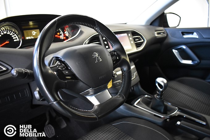 PEUGEOT 308 BlueHDi 130 S&S SW Business