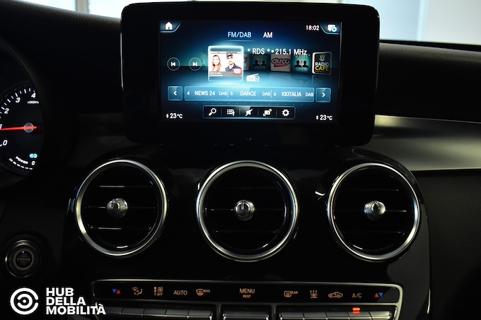 MERCEDES-BENZ GLC 300 e 4Matic Plug-in hybrid Coupé Business