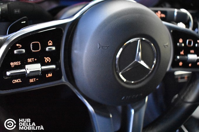 MERCEDES-BENZ GLC 300 e 4Matic Plug-in hybrid Coupé Business