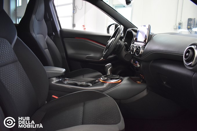 NISSAN Juke 1.0 DIG-T 117 CV DCT N-Connecta