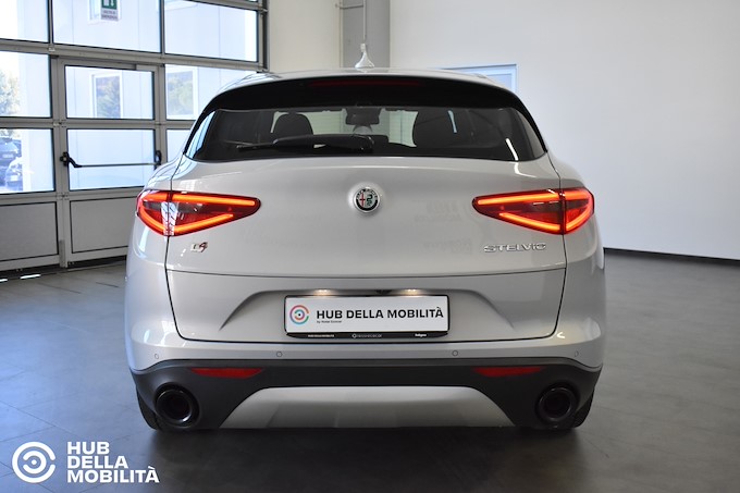 ALFA ROMEO Stelvio 2.2 Turbodiesel 190 CV AT8 Q4 Super Business