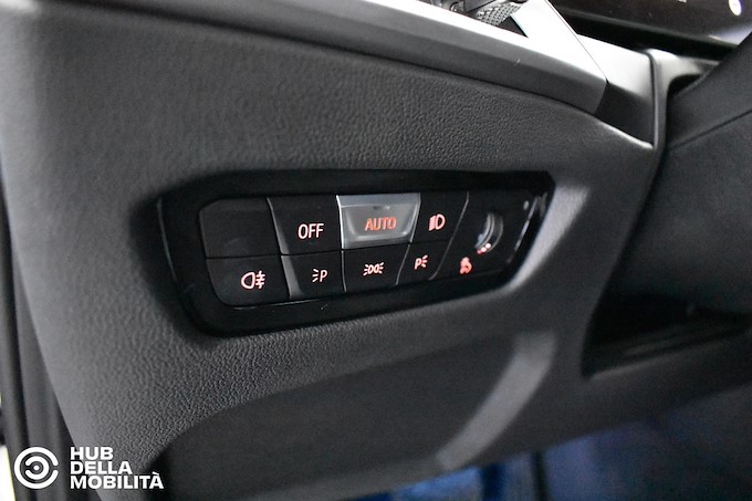 BMW 320d 48V xDrive Touring