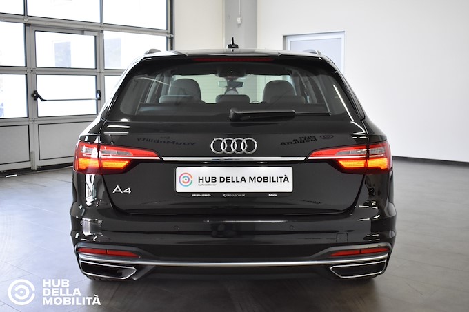 AUDI A4 Avant 30 TDI/136 CV S tronic Business Advanced