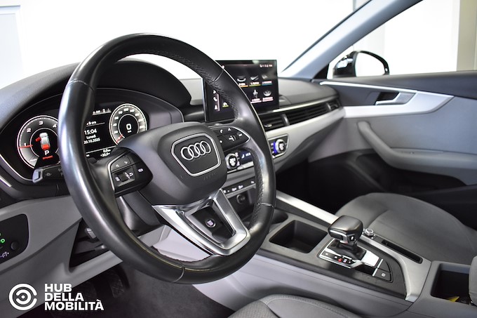 AUDI A4 Avant 30 TDI/136 CV S tronic Business Advanced