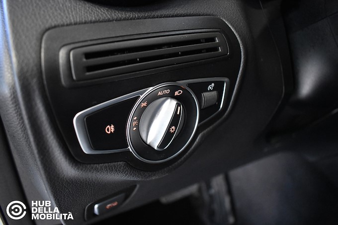 MERCEDES-BENZ GLC 300 de 4Matic EQ-Power Business