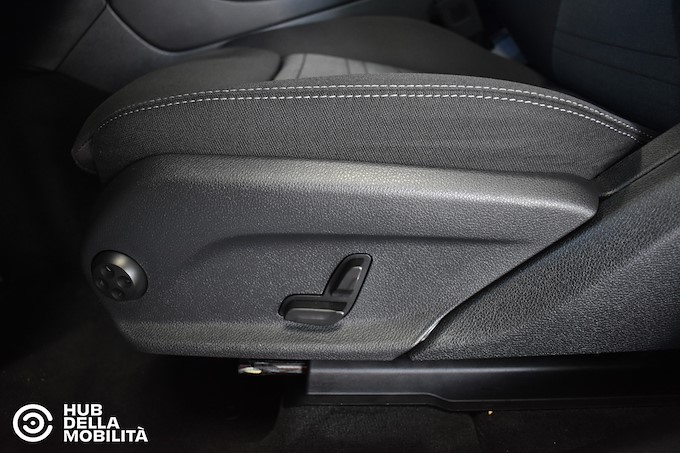 MERCEDES-BENZ GLC 300 de 4Matic EQ-Power Business