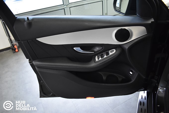 MERCEDES-BENZ GLC 300 d 4Matic Premium