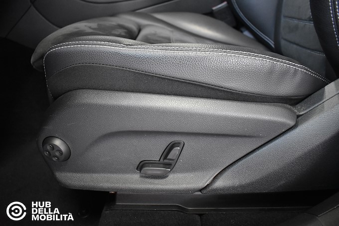 MERCEDES-BENZ GLC 300 d 4Matic Premium