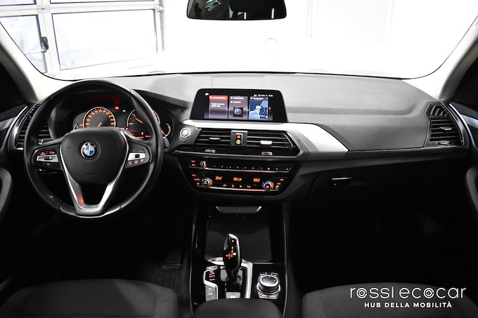 BMW X3 xDrive20d 48V Business Advantage