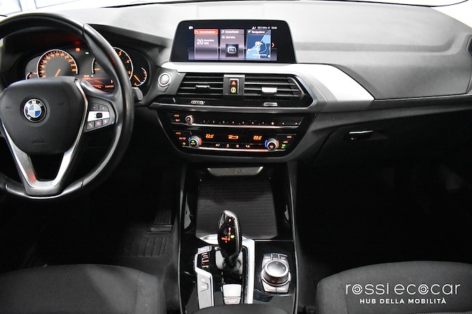 BMW X3 xDrive20d 48V Business Advantage