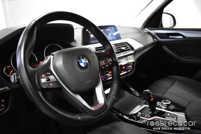 BMW X3 xDrive20d 48V Business Advantage