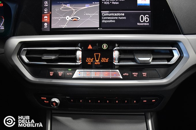 BMW 318d 48V Touring Business Advantage