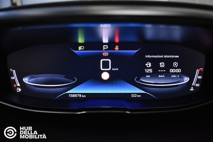 PEUGEOT 5008 BlueHDi 130 S&S EAT8 Business