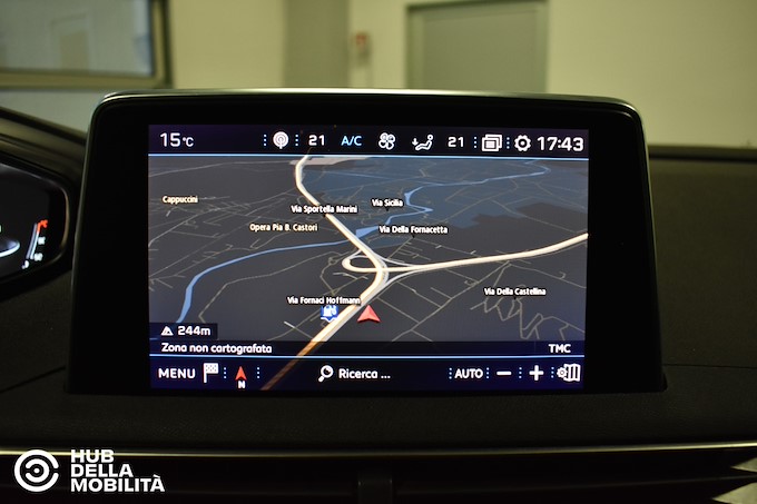 PEUGEOT 5008 BlueHDi 130 S&S EAT8 Business