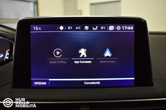 PEUGEOT 5008 BlueHDi 130 S&S EAT8 Business