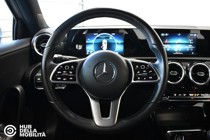 MERCEDES-BENZ A 160 Business