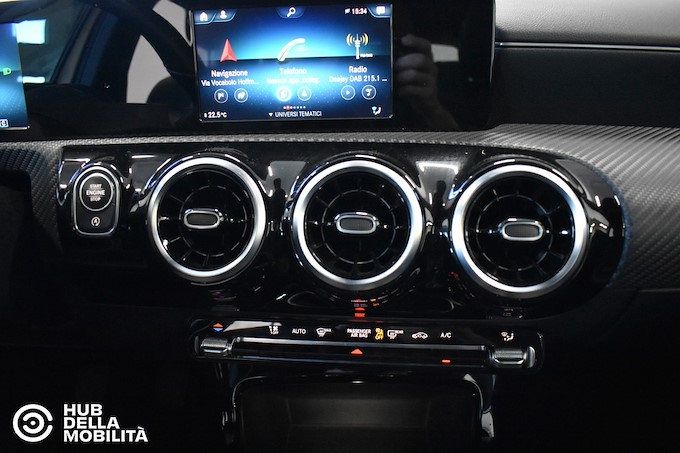 MERCEDES-BENZ A 160 Business