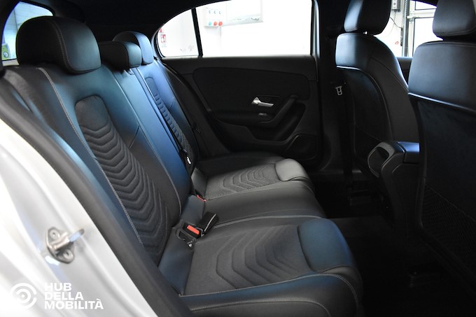 MERCEDES-BENZ A 160 Business