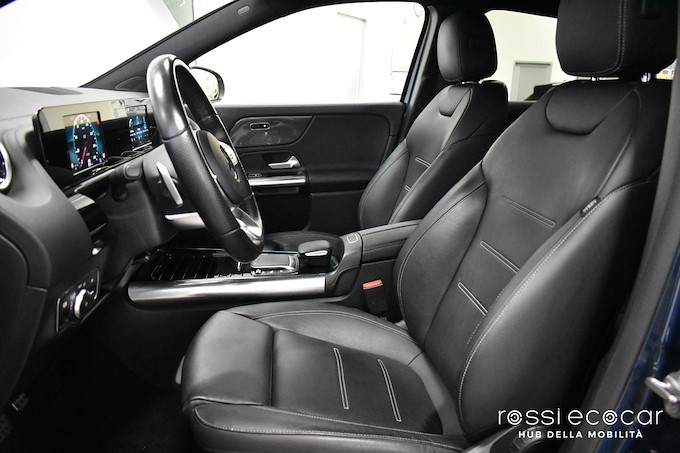 MERCEDES-BENZ GLA 200 d Automatic Premium