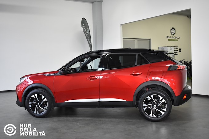 PEUGEOT 2008 BlueHDi 110 S&S GT