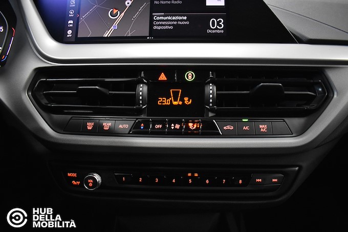 BMW 118d 5p. Business Advantage