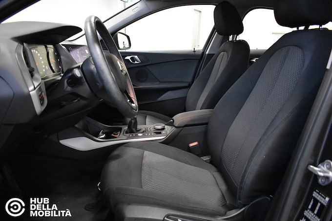 BMW 118d 5p. Business Advantage