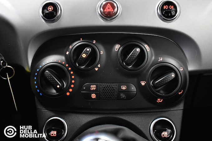 FIAT 500 1.0 Hybrid Connect