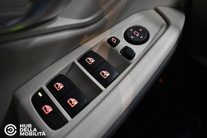 BMW 318d 48V Touring