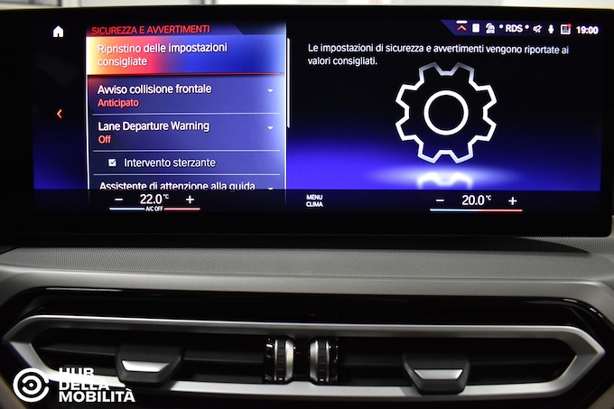 BMW 318d 48V Touring