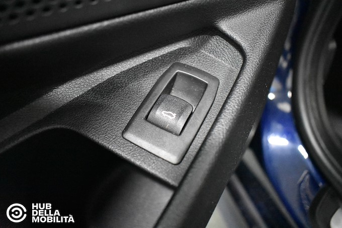 BMW 318d 48V Touring