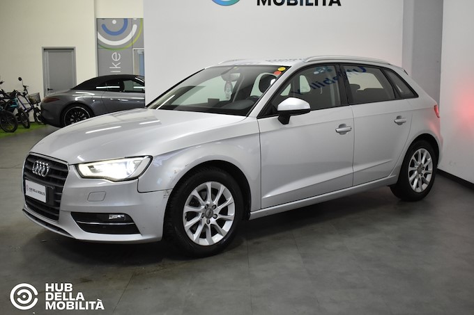 AUDI A3 SPB 1.6 TDI 105 CV CR Ambiente