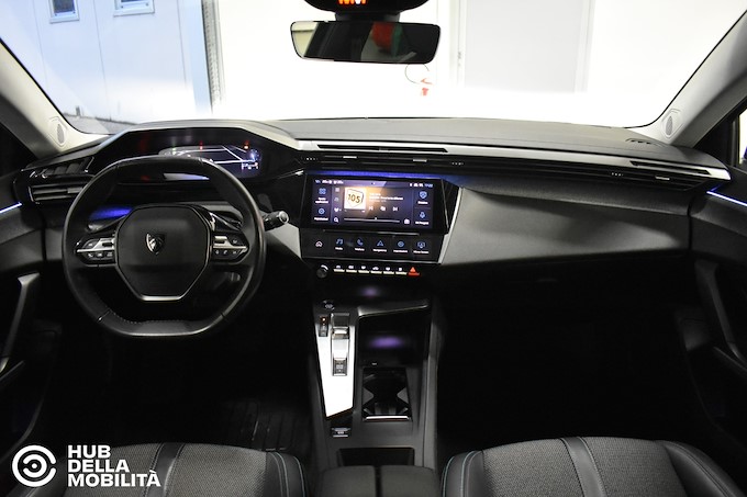 PEUGEOT 308 BlueHDi 130 S&S EAT8 SW Allure