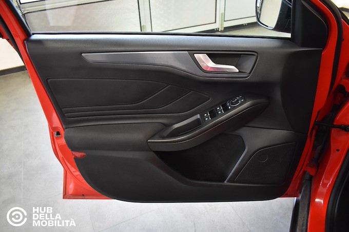 FORD Focus 1.0 EcoBoost Hybrid 125 CV SW Active