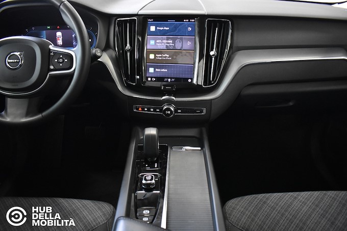VOLVO XC60 B4 (d) automatico Core