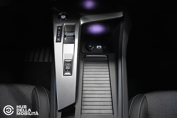 PEUGEOT 308 BlueHDi 130 S&S EAT8 SW Allure