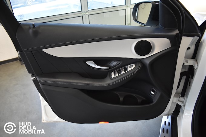 MERCEDES-BENZ GLC 300 d 4Matic Coupé Premium