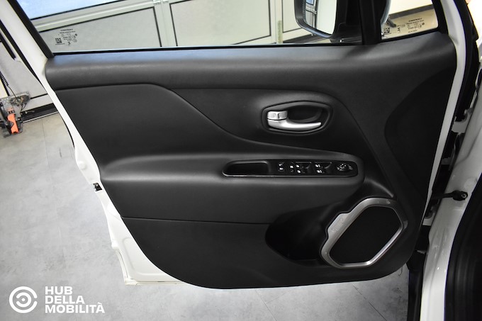 JEEP Renegade 1.5 Turbo T4 MHEV Limited DDCT