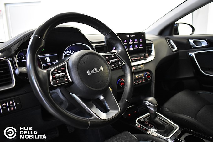 KIA Xceed 1.6 CRDi 136 CV MHEV DCT Business