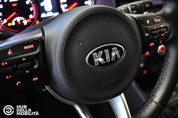 KIA Stonic 1.0 T-GDi 100 CV MHEV iMT Style