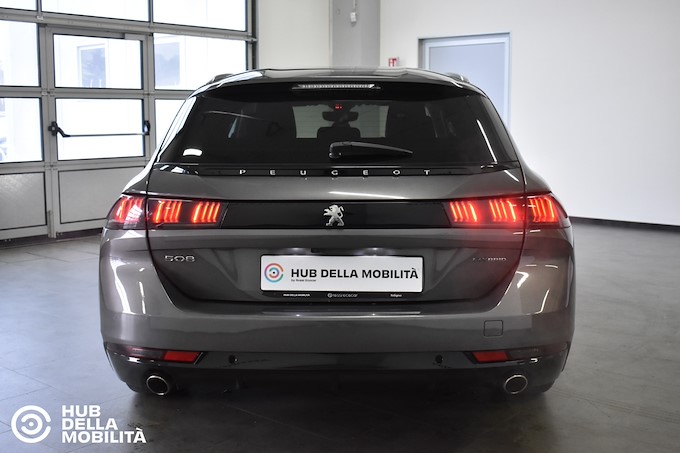 PEUGEOT 508 Plug-in Hybrid 225 e-EAT8 SW Allure
