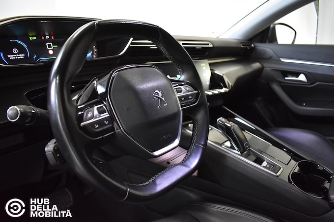 PEUGEOT 508 Plug-in Hybrid 225 e-EAT8 SW Allure