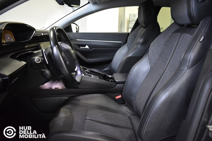 PEUGEOT 508 Plug-in Hybrid 225 e-EAT8 SW Allure