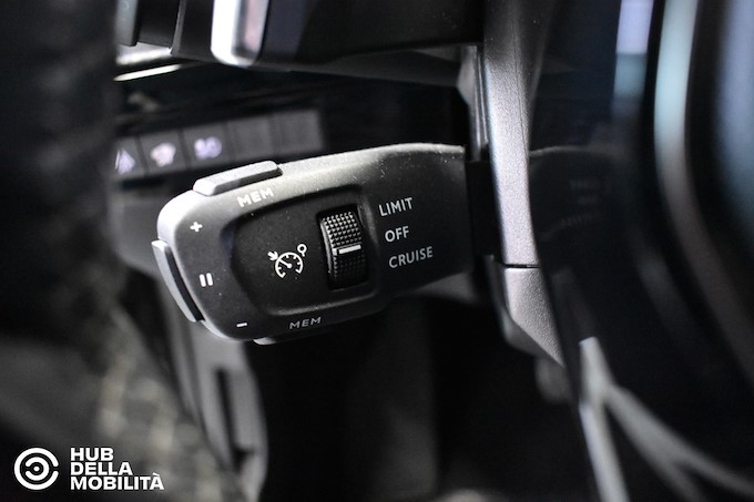 PEUGEOT 508 Plug-in Hybrid 225 e-EAT8 SW Allure