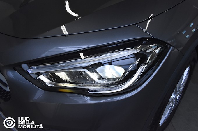 MERCEDES-BENZ GLA 200 d Automatic Business Extra