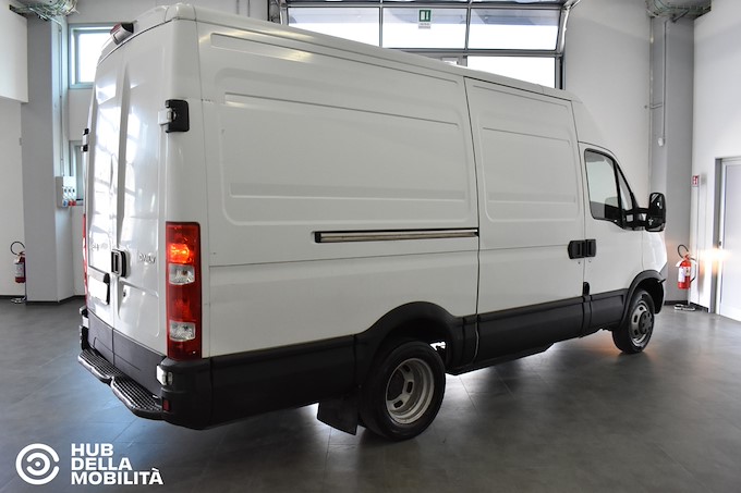 IVECO Daily 35C14GV BTor 3.0 CNG PL-TA-RG Furgone