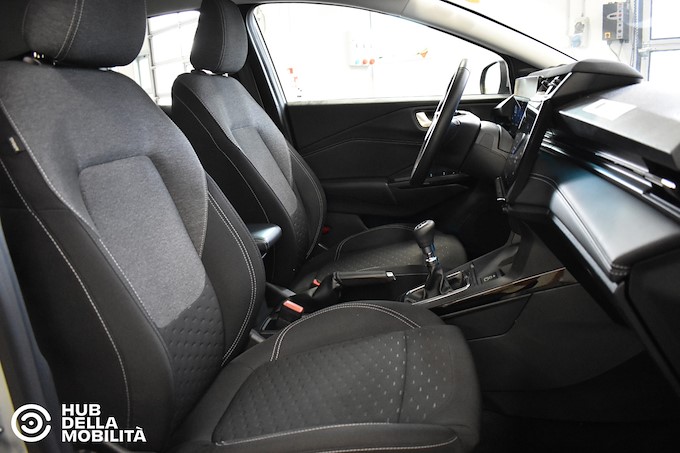 FORD Puma 1.0 EcoBoost Hybrid 125 CV S&S Titanium