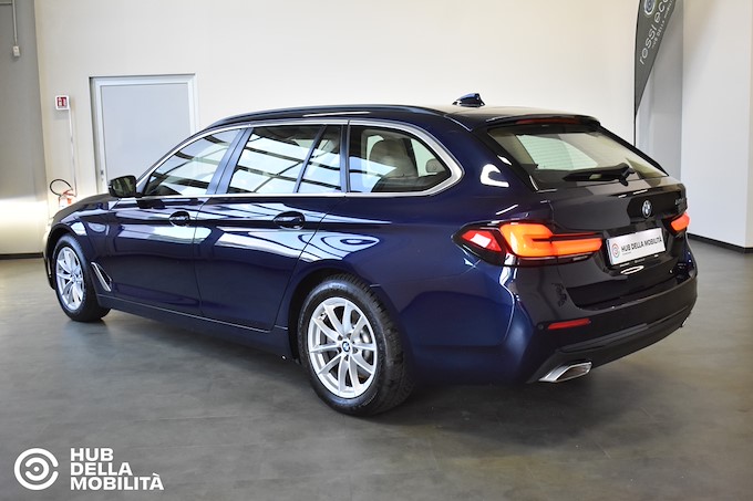 BMW 518d 48V Touring Business